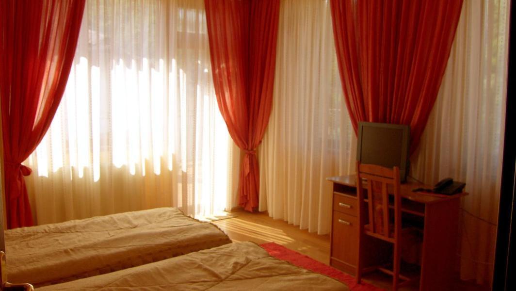 Family Hotel Silvestar Βελίκο Τίρνοβο Εξωτερικό φωτογραφία