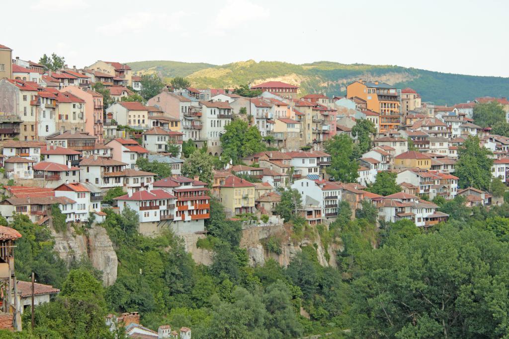 Family Hotel Silvestar Βελίκο Τίρνοβο Εξωτερικό φωτογραφία