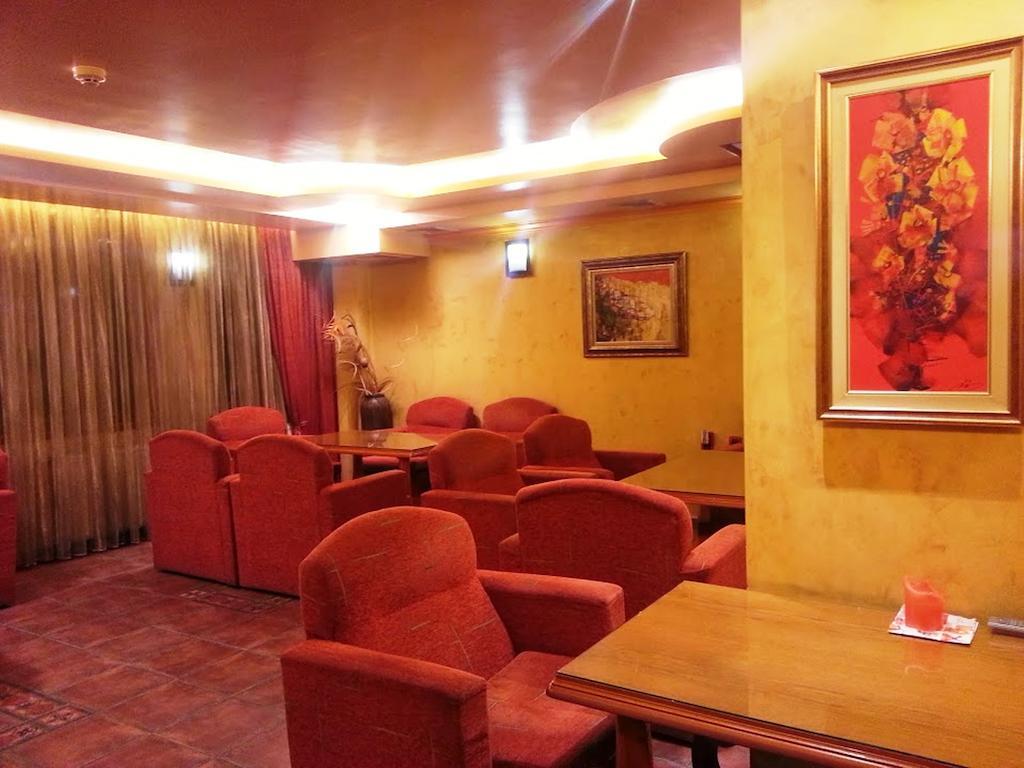 Family Hotel Silvestar Βελίκο Τίρνοβο Εξωτερικό φωτογραφία